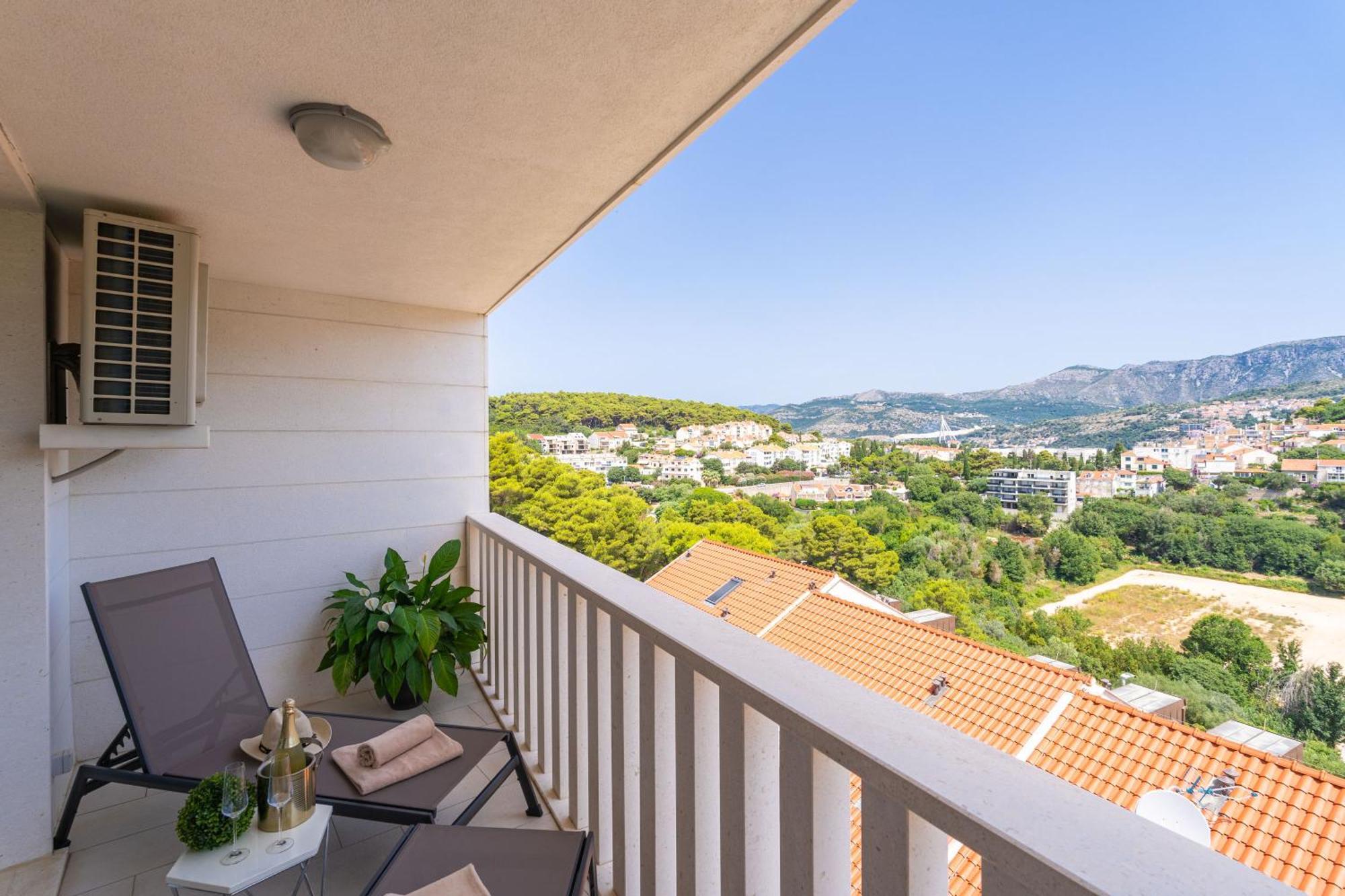 Apartment Apollo In Dubrovnik With Sea View Exterior photo